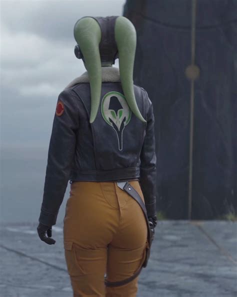 Hera Syndulla (Star Wars Rebels) Created on 4th April 2021. 16 Like 2 Comments 2936 Views. Head Dashing Rogue's Goggles. Empty dye slot. Chest Squadron Leader's Jacket. Primary Light Orange Dye Module. Wrists Covert Wrist Energy Armor. Item has no dye slot. Hands Acolyte's Gloves. Empty dye slot. Waist Trade Envoy's Belt.